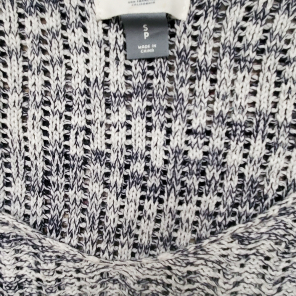 Womens Sweater Bundle - Picture 5 of 16
